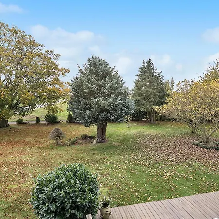 5 Bedroom Lovely In Aakirkeby Holiday home *